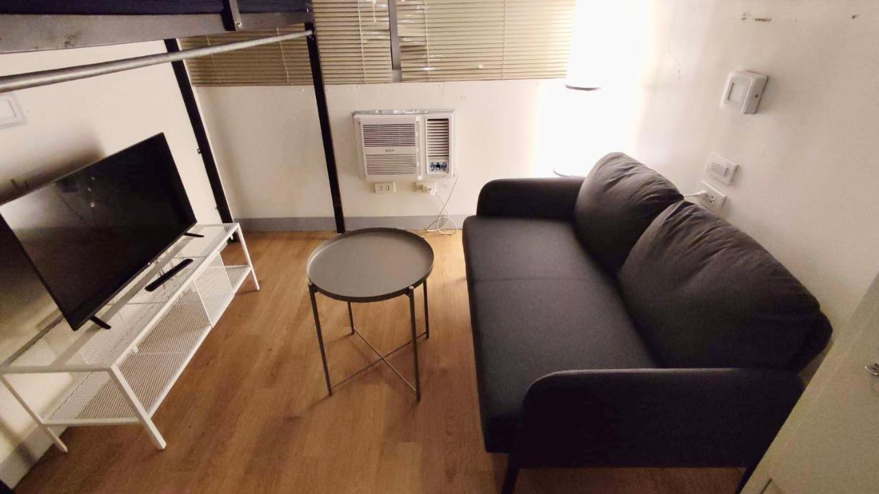 פאסאי Burgos Hub Hostel מראה חיצוני תמונה
